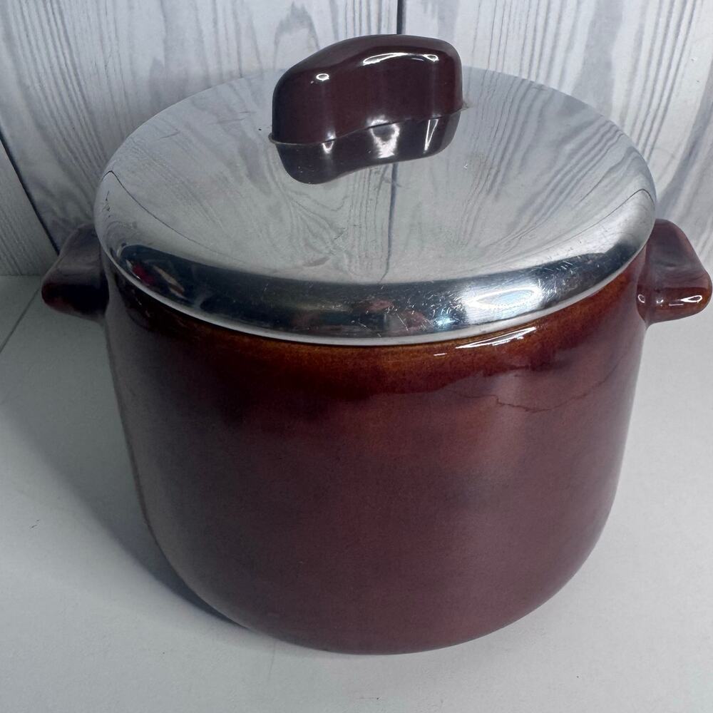 West Bend USA Vintage Glazed Stoneware Stovetop Crock Bean Pot Handles & Lid